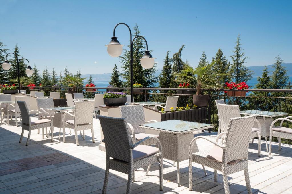 Metropol Rooms & Suites